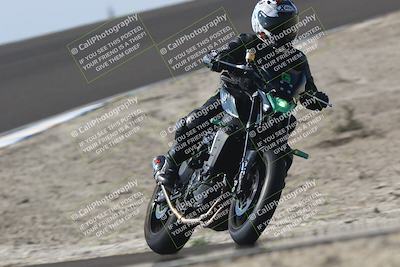 media/Nov-01-2025-TrackDaz (Sat) [[2b4d5192bc]]/C Group/1240pm (Turn 2 Outside)/